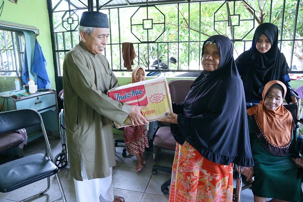Sambut Ramadhan Yayasan Yabis Kunjungi Panti Jompo